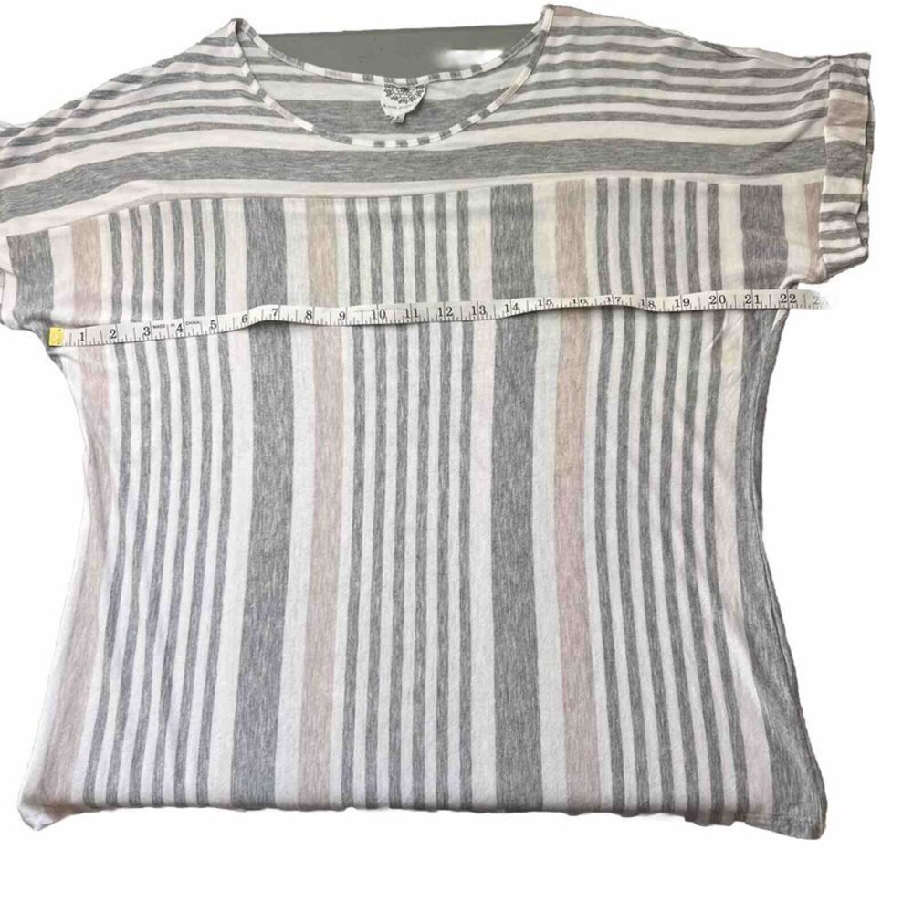 Late August - Grey, Beige, Tan Short Sleeve Dolman Top L - Picture 6 of 12